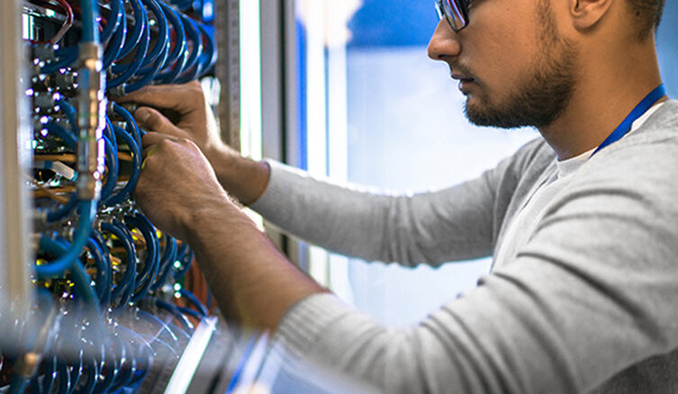 Técnico en Cisco CCNA-Versión 7.0