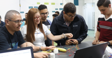 Talleres de Aprendizaje en el A.Lab de la Universidad Castro Carazo