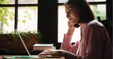 Licenciatura en Administración de Empresas – Licenciatura en Aduanas - Licenciatura en Administración de Aduanas – Licenciatura en Contaduría – Licenciatura en Educación, Licenciatura en Derecho – Licenciatura en Recursos Humanos – Licenciatura en informática – Licenciatura en Tecnologías de la Información – Licenciatura en Ciencias de la Computación – Licenciaturas con amplia demanda laboral – Licenciaturas mejor pagadas – Mejores universidades de Costa Rica.