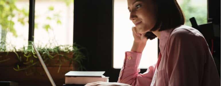 Licenciatura en Administración de Empresas – Licenciatura en Aduanas - Licenciatura en Administración de Aduanas – Licenciatura en Contaduría – Licenciatura en Educación, Licenciatura en Derecho – Licenciatura en Recursos Humanos – Licenciatura en informática – Licenciatura en Tecnologías de la Información – Licenciatura en Ciencias de la Computación – Licenciaturas con amplia demanda laboral – Licenciaturas mejor pagadas – Mejores universidades de Costa Rica.