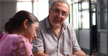 estudios universitarios, Universidad Castro Carazo, formación profesional, acompañamiento profesional